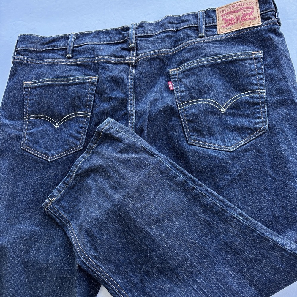 Levis 541 Athletic Fit Tapered Denim Jeans Stretch Medium Wash Mens 48x29‎ Read